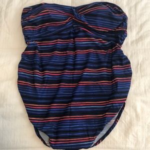 Maternity bathing suit (only worn once)